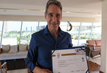 Paulo César Carpegiani recebe Licença Honorária